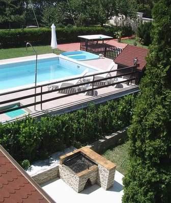 Agi Panzio Obuda Bed and Breakfast Boedapest Buitenkant foto